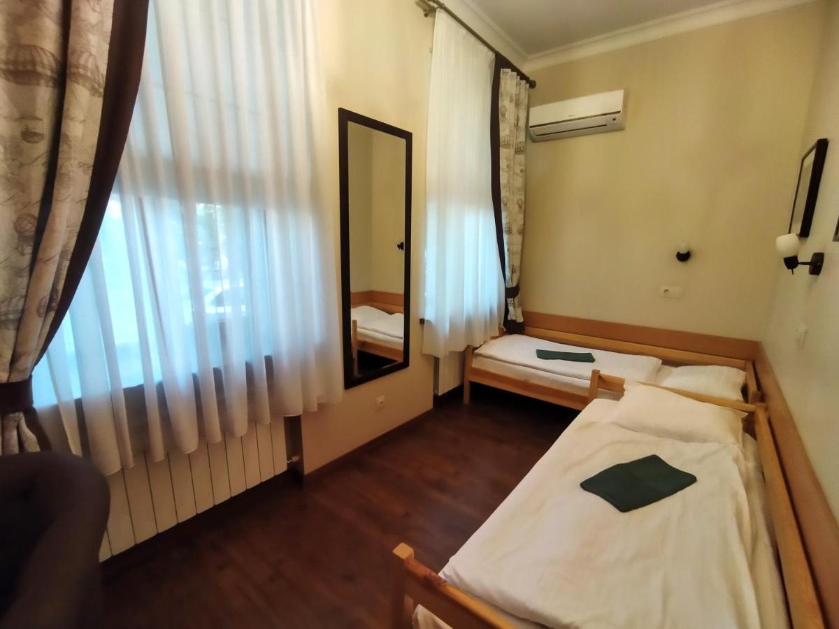 Belokorichi Hotell Kiev Eksteriør bilde