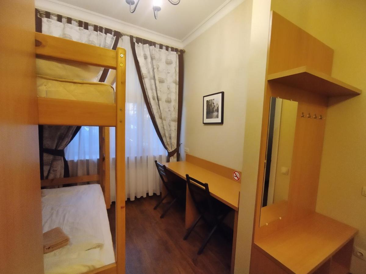 Belokorichi Hotell Kiev Eksteriør bilde