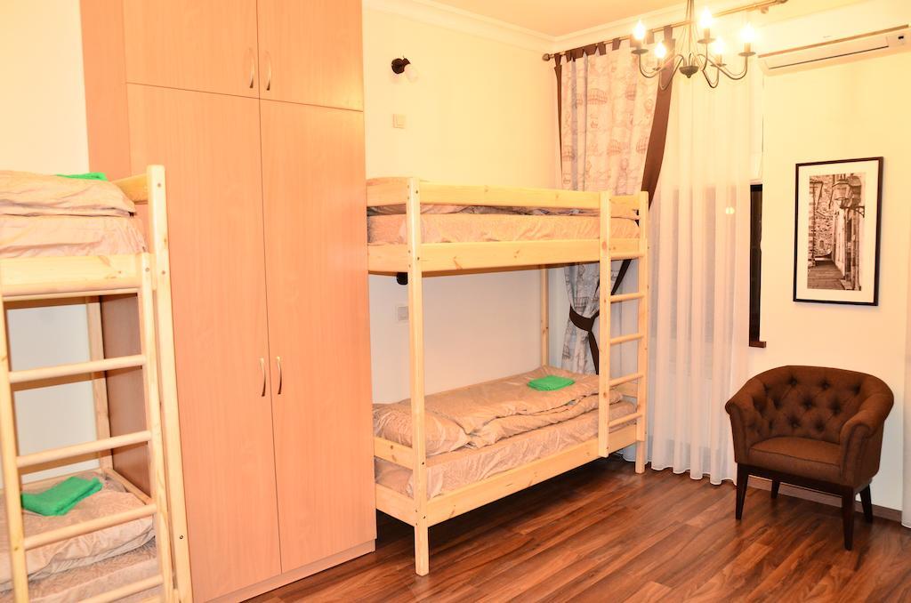 Belokorichi Hotell Kiev Eksteriør bilde