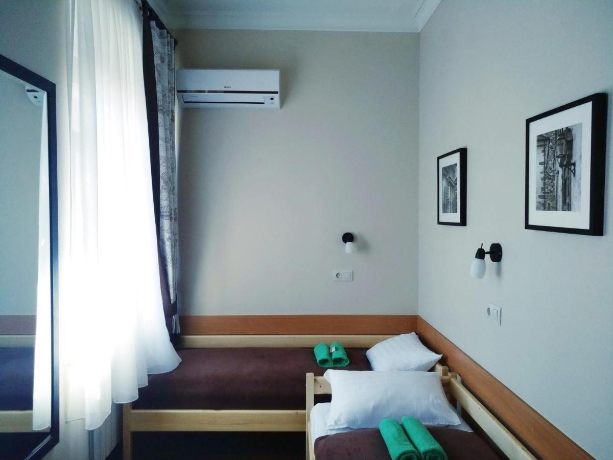Belokorichi Hotell Kiev Eksteriør bilde
